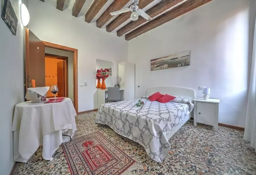 پانسیون Residenza Briati