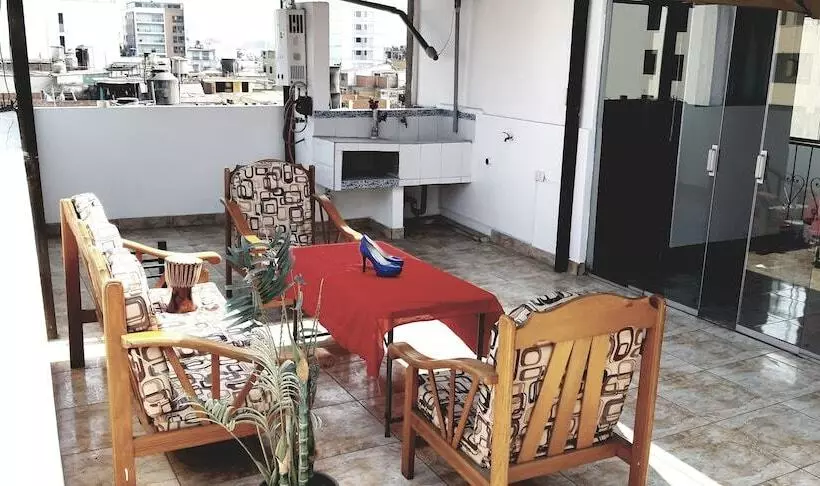 پانسیون Sebris Cafic Art Gallery House