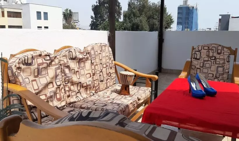 پانسیون Sebris Cafic Art Gallery House
