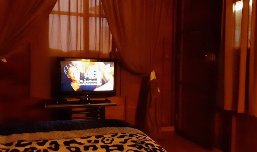 Pansiyon Sebris Cafic Art Gallery House