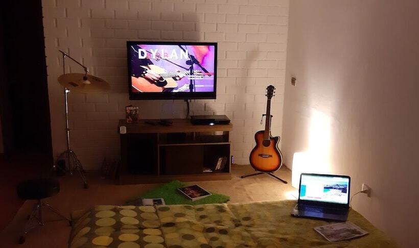 Pansiyon Sebris Cafic Art Gallery House