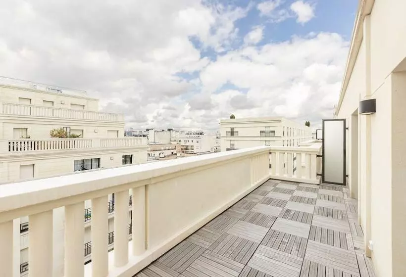 Residenssi Edgar Suites Levallois – Jules Verne