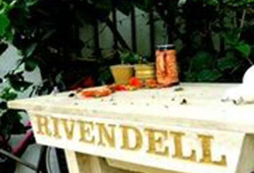 Rivendell Premium Hostel