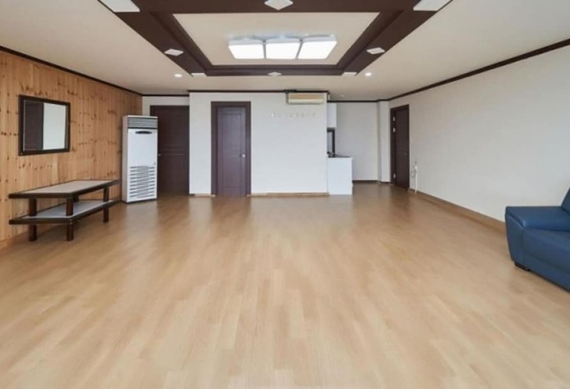 Daebudo Badatga Urijip Pension