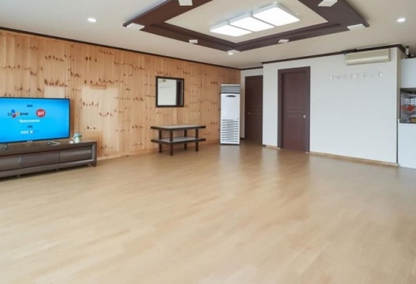 Daebudo Badatga Urijip Pension