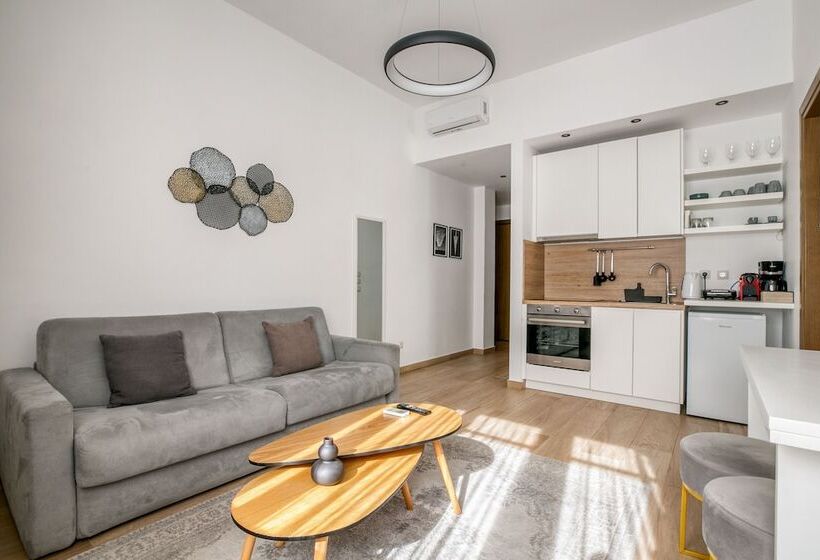 Elia Kolonaki Luxury Apartments