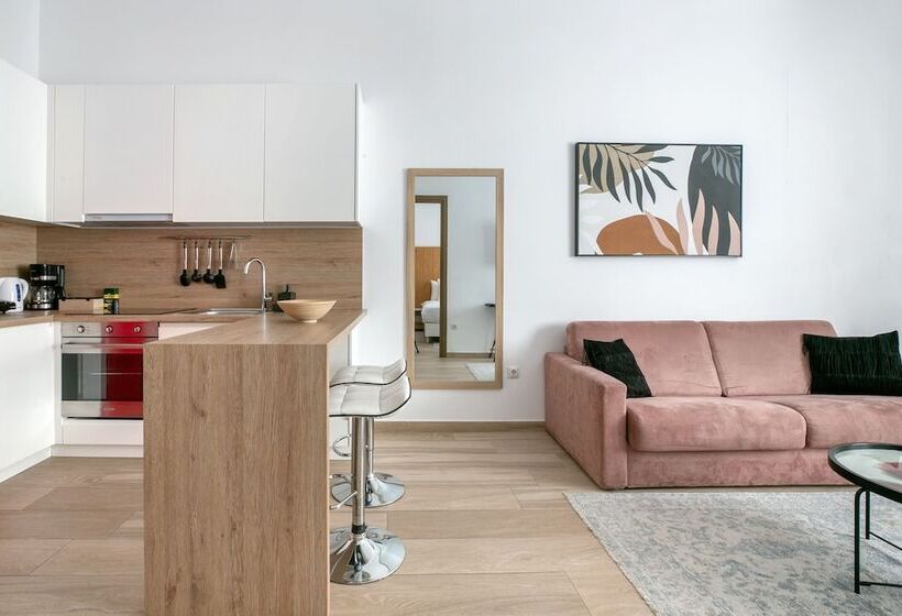 Elia Kolonaki Luxury Apartments