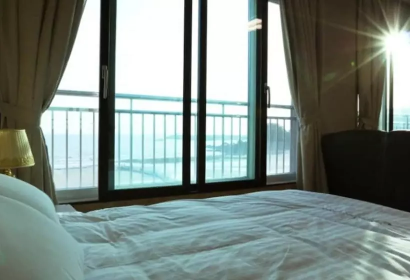 Eulwangri Elim Beach Zone Pension