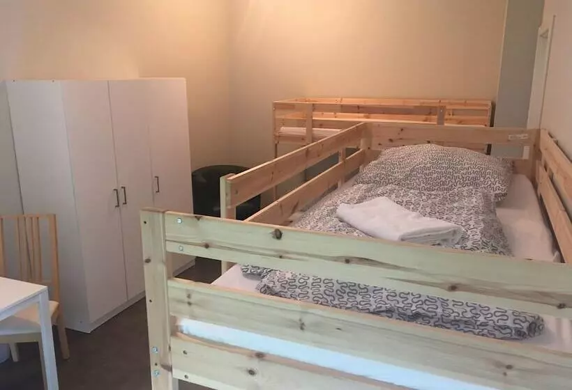 Home Port Hostel