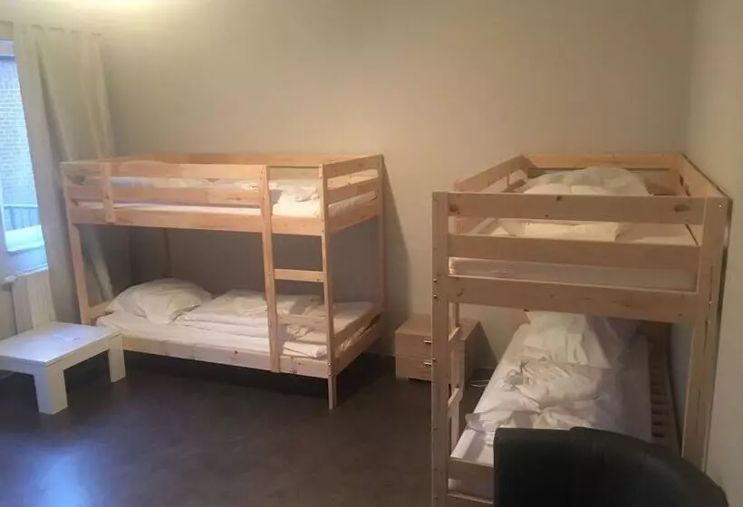 Home Port Hostel