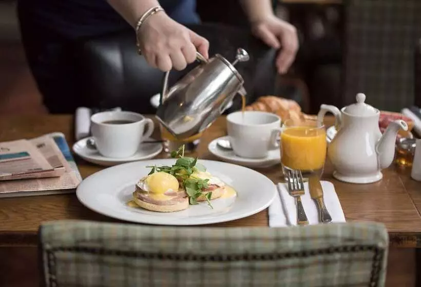 簡易ホテル The Alma