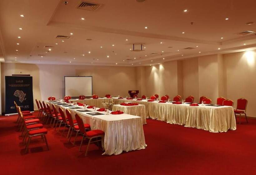 Hala Hotel & Aqua Park