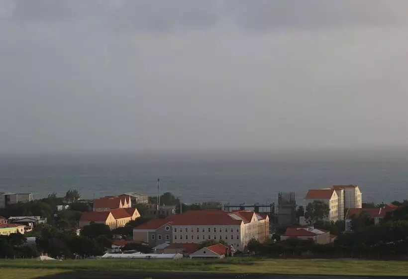 هتل Relax Inn Grenada West Indies