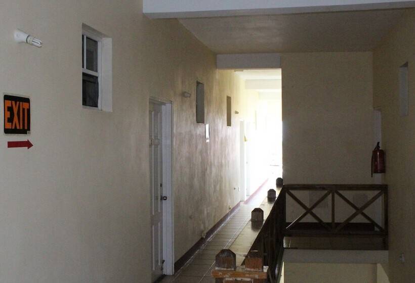 هتل Relax Inn Grenada West Indies