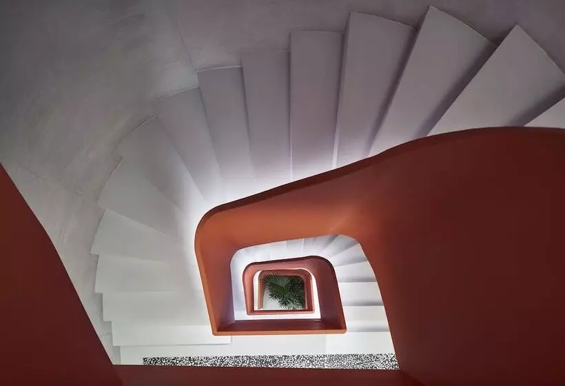 ホテル The Newel Metaxourgeio