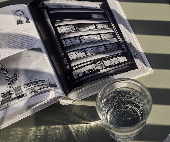 酒店 The Newel Metaxourgeio