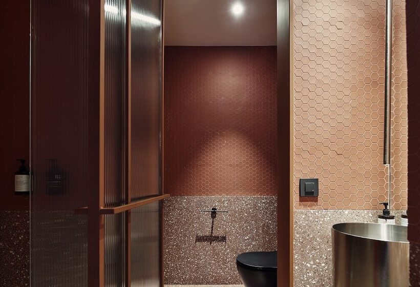 酒店 The Newel Metaxourgeio