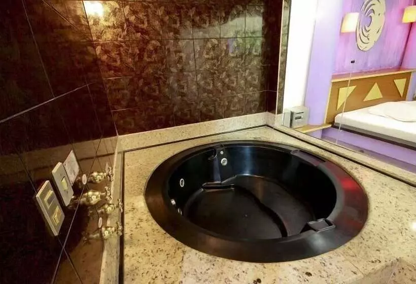 Motel Replay Paulinia