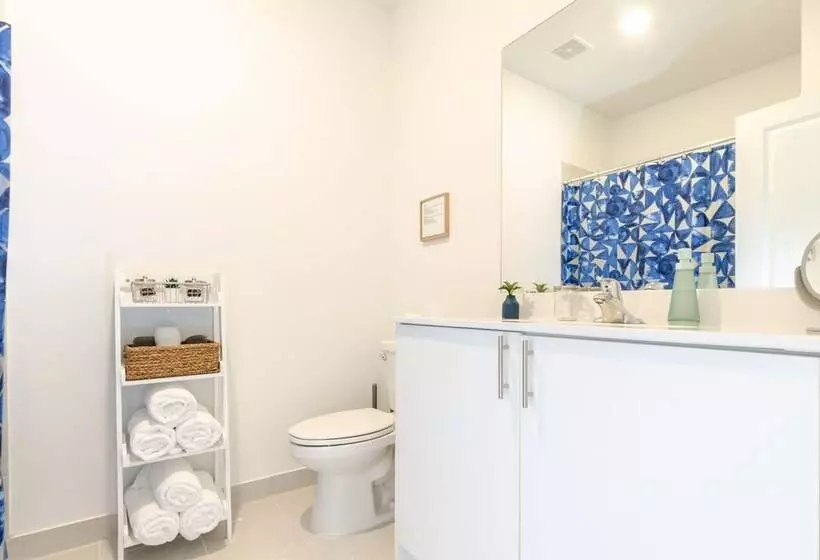 ペンション Glamorous 4br New & Modern Near Fl Keys