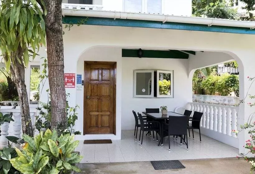 ペンション Le Manglier