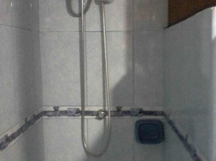 Royal Sweet Dreams Airport B&b