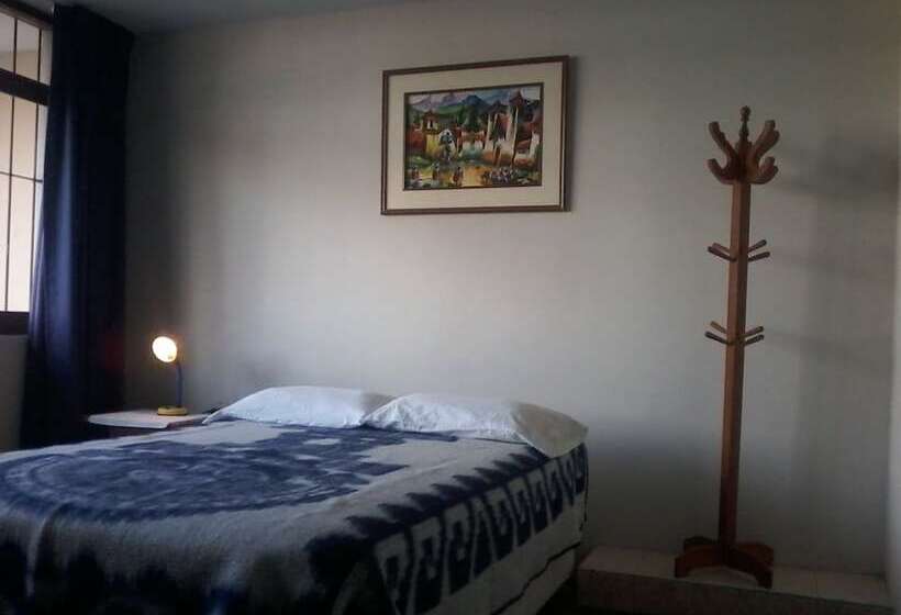 Royal Sweet Dreams Airport B&b