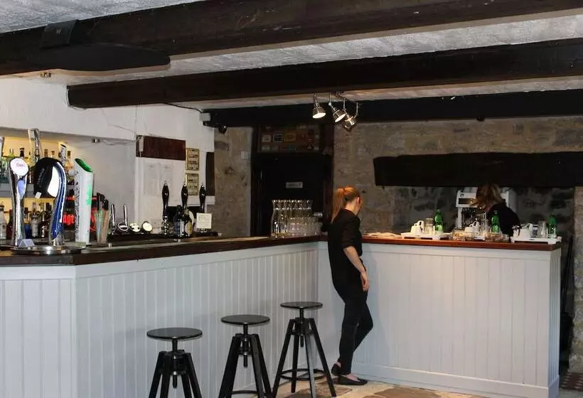 The Chainbridge Inn