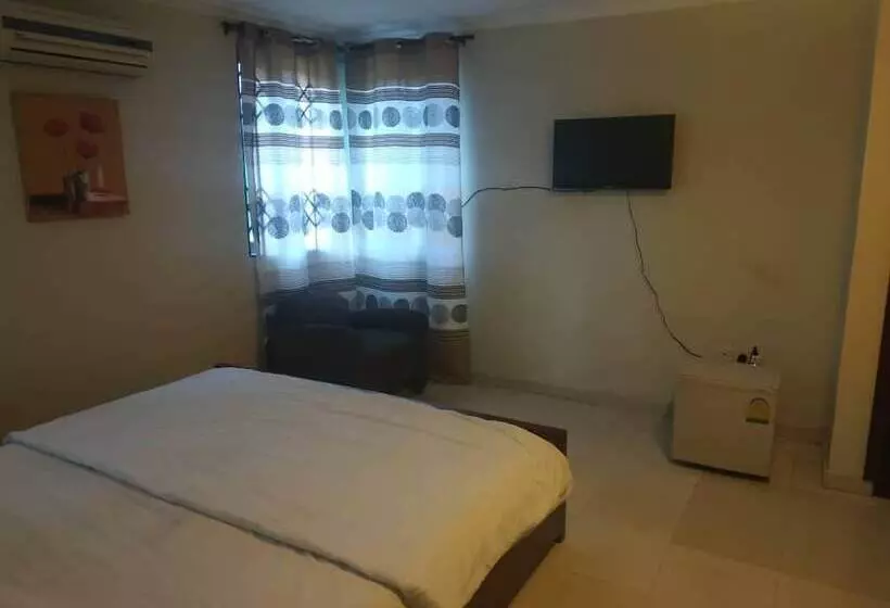 ホテル Apple Royal Lodge