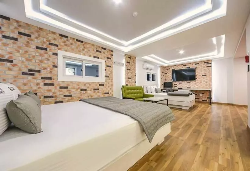 Motelli Daegu Gyeongbuk University Sweet