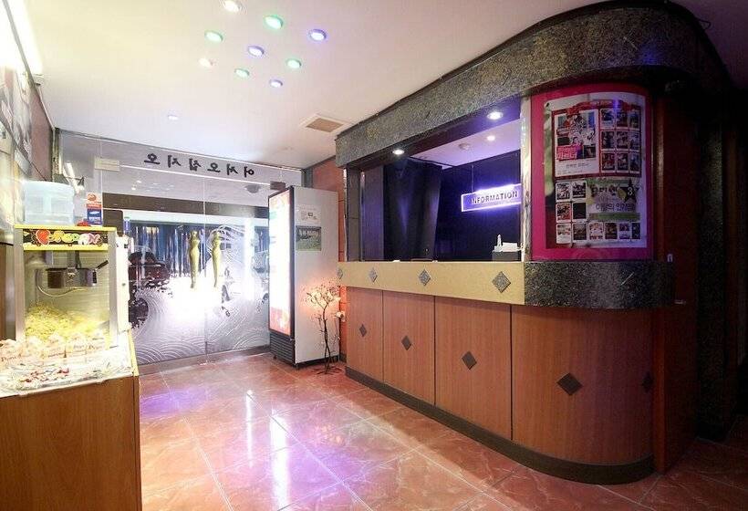 مُتل Gwangju Sinandong Adria