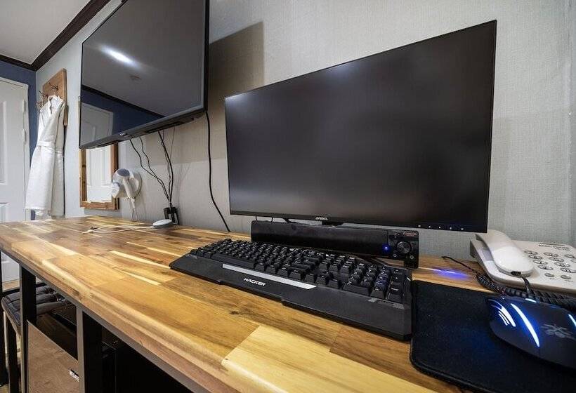 Motel Incheon Tomato