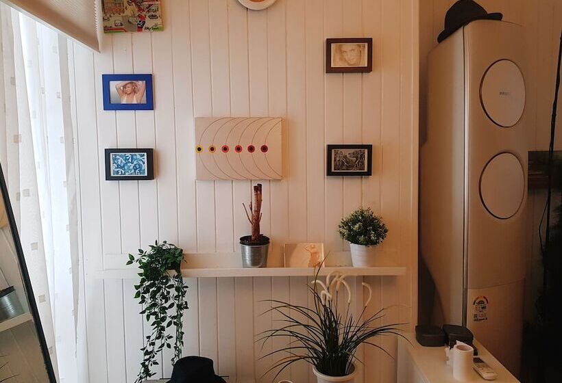 Пансион Chagall House