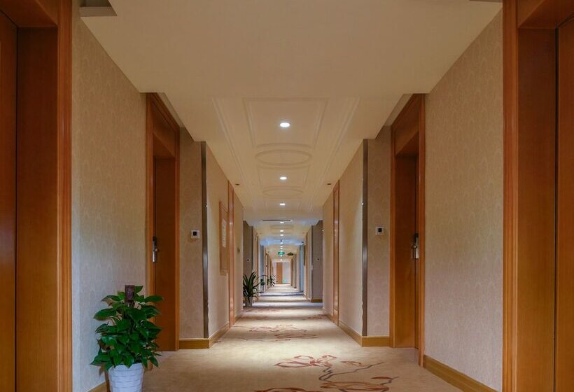 Vienna Hotel Guangzhou Airport Gaosu Pingsha
