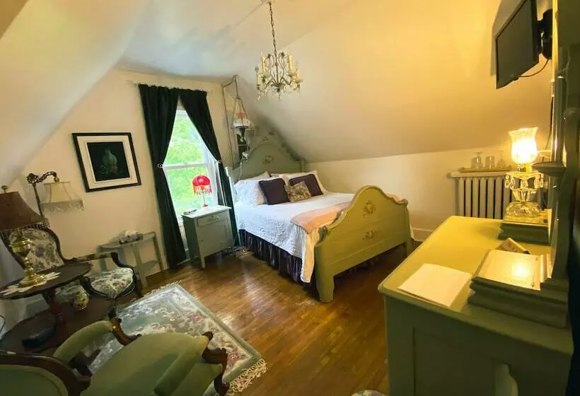 ホテル Chambers Guest House B&b