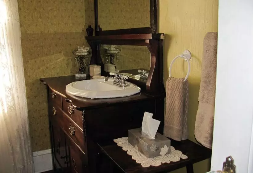 ホテル Chambers Guest House B&b