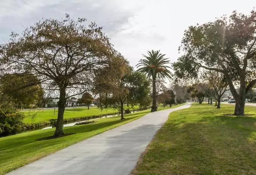 119 On Georges Bed And Breakfast