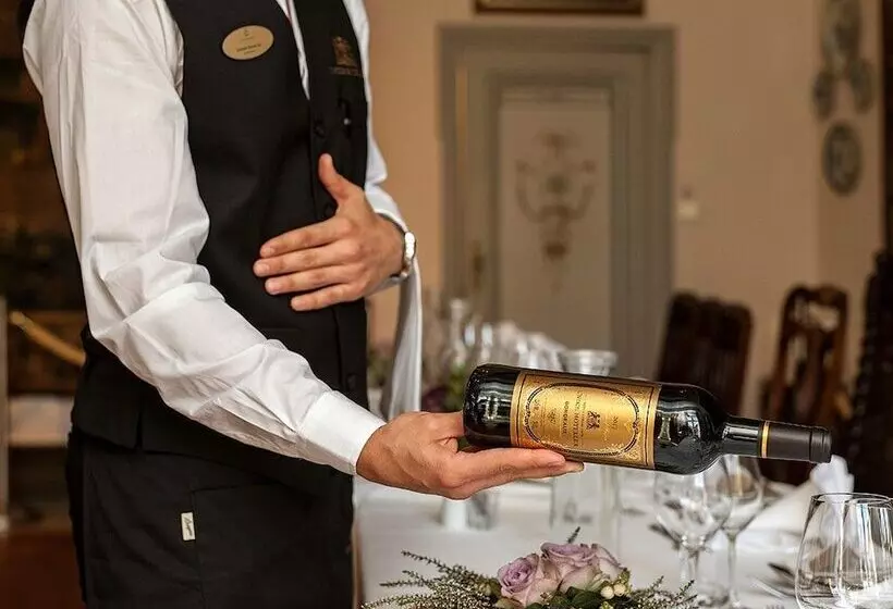 ホテル Arendal Herregaard Spa & Resort