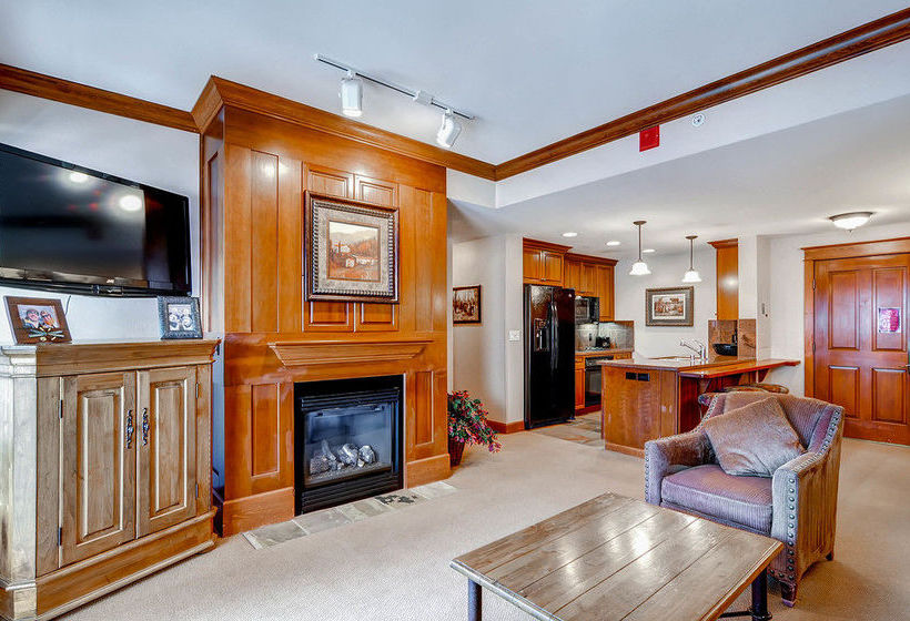 Copper One At Center Village By Copper Mountain Lodging