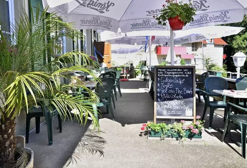 호텔 Cafe Verkehrt   Wellcome Motorbiker, Berufsleute Und Reisende Im Schwarzwald