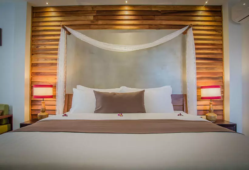 هتل Chronicle Angkor