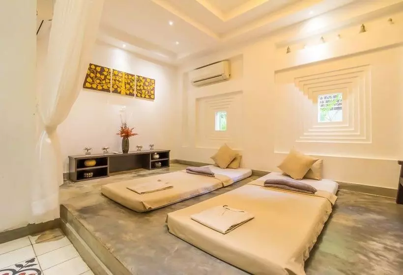 هتل Chronicle Angkor