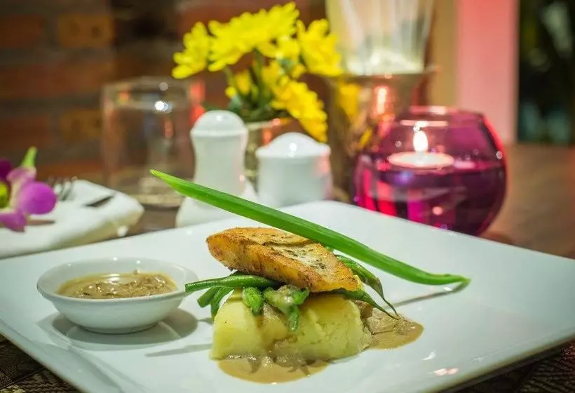 هتل Chronicle Angkor