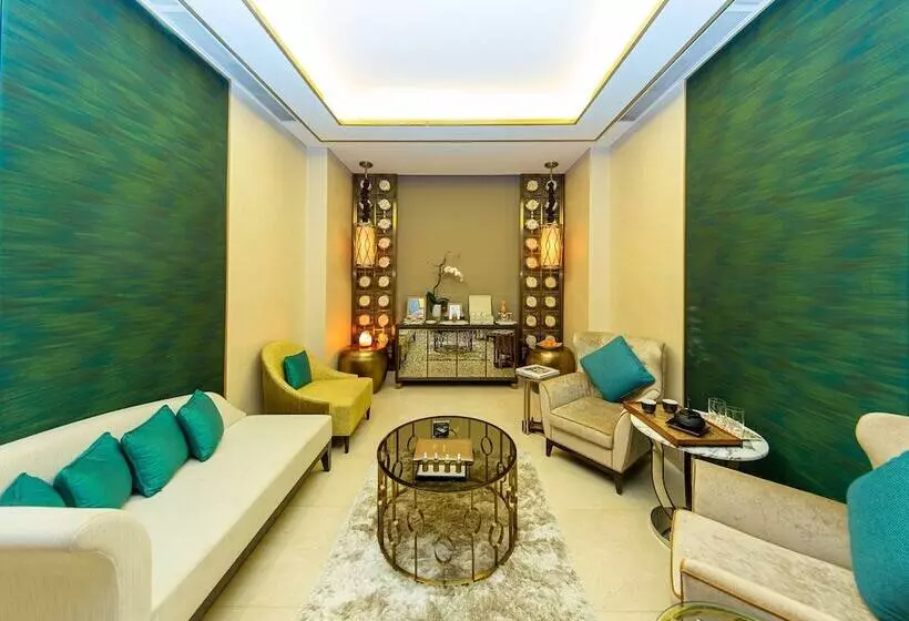 هتل City Of Dreams   Nüwa Manila