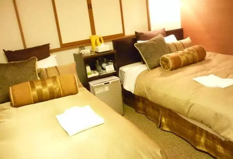 ホテル Kuretakeinn Yaizuekimae