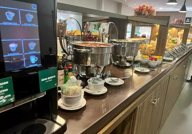 Hotel Laghetto Pedras Altas