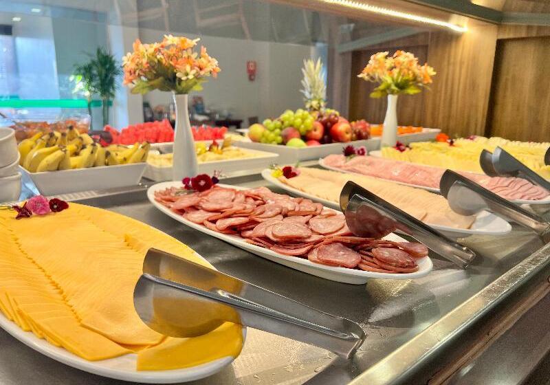 هتل Laghetto Pedras Altas