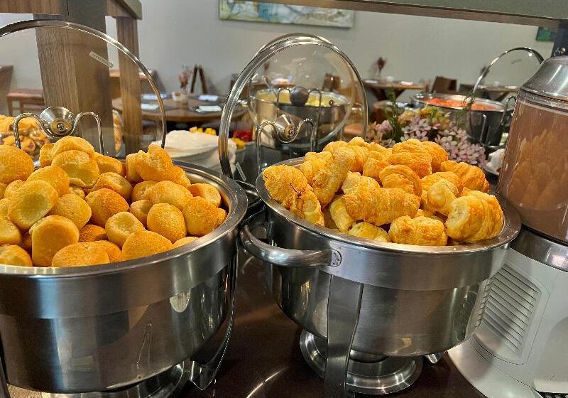 هتل Laghetto Pedras Altas