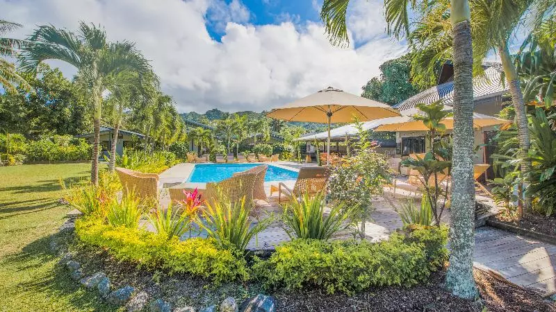 هتل Muri Beach Resort