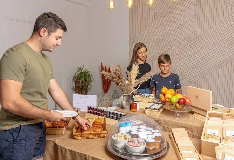 בית מלון כפרי Park & Suites Village Gorges De L Hérault Cévennes