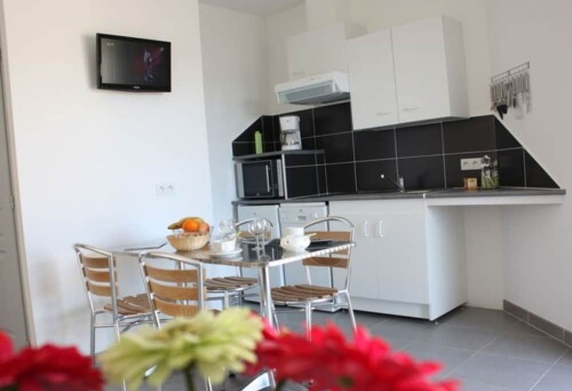 ホテル Park & Suites Village Gorges De L Hérault Cévennes